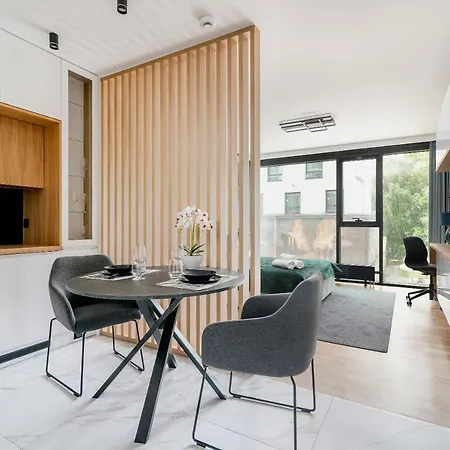 Easy Rent - Gold 30, Basen & Spa, Centrum 24h Check-in アパート