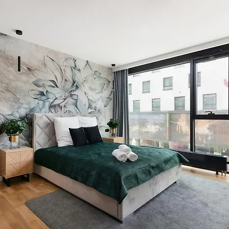 Easy Rent - Gold 30, Basen & Spa, Centrum 24h Check-in * Lublin