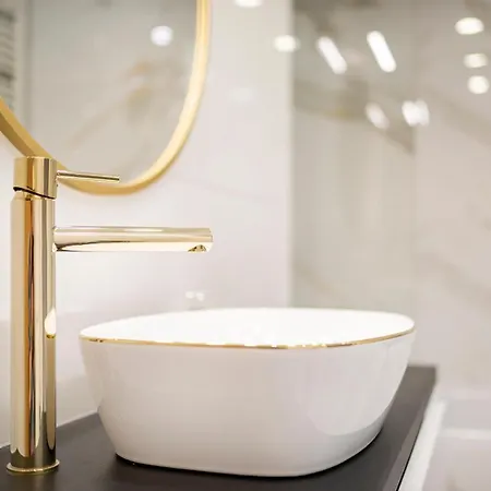 Apartment Easy Rent - Gold 30, Basen & Spa, Centrum 24h Check-in